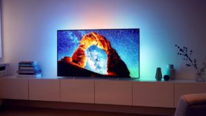 Philips: nuova linea di TV OLED con il partner Bowers & Wilkins