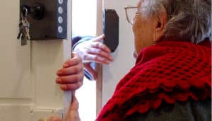 truffa falsi controlli luce acqua e gas