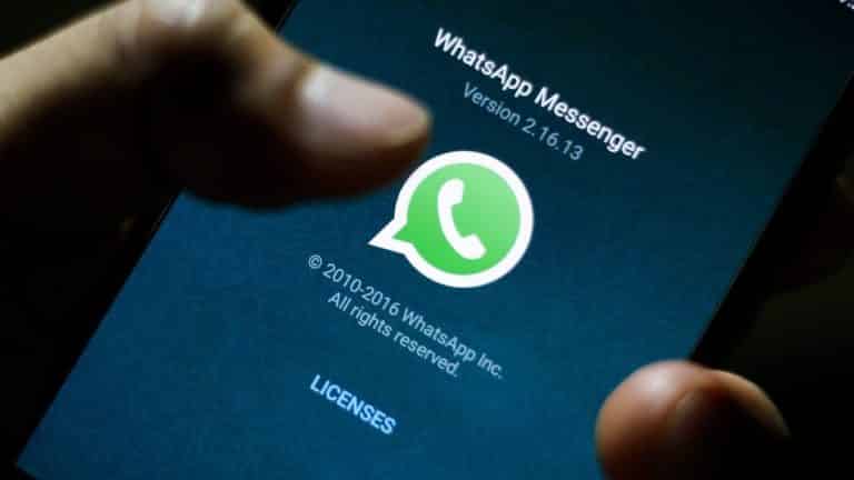 WhatsApp: ritorno a pagamento improvviso nel 2020, utenti inferociti