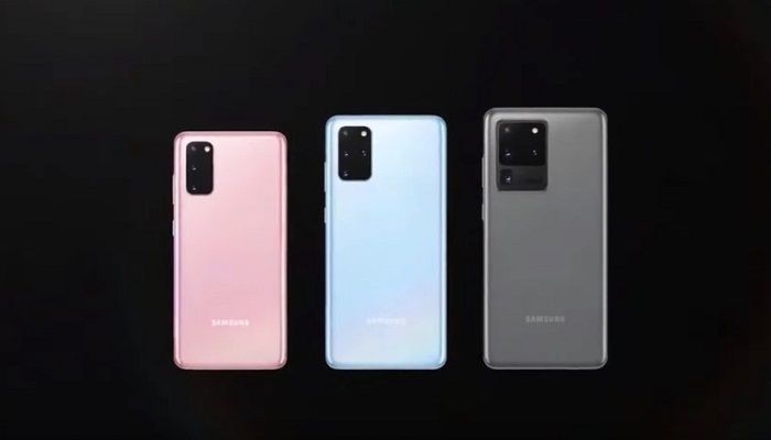 Samsung Galaxy S20 è ufficiale: ecco lo zoom 100x che sfida Huawei P40