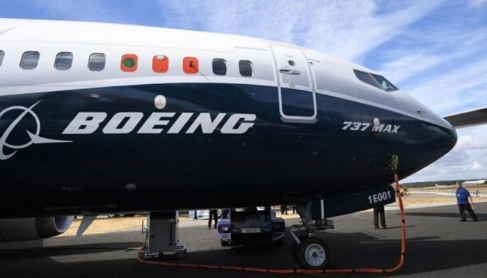 Boeing-detriti-carburante