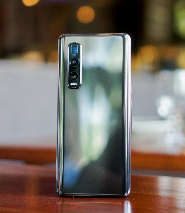 Oppo-Find-X2-immagini-1