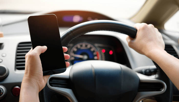 Smartphone al volante