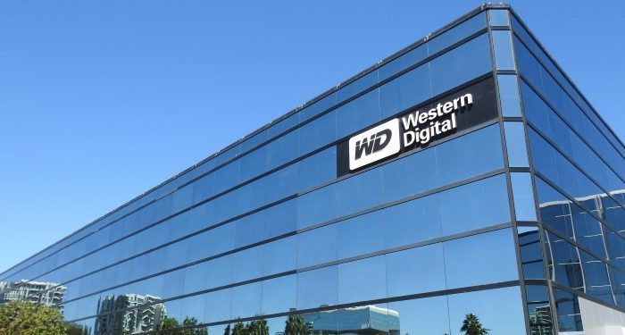 Western Digital potenzia le app mobile: arriva il nuovo iNAND MC EU521