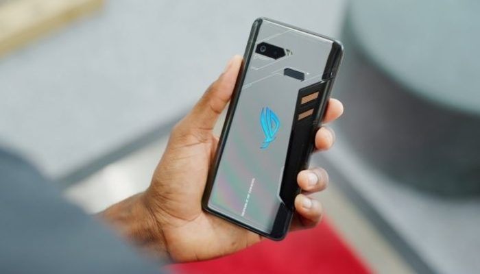 asus-rog-phone-stadia-gaming-mobile