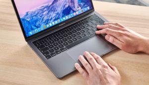 macbook-pro-13-intel-lake-10th-generazione-processore-potente-aggiornamento-apple
