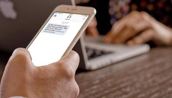 SMS: giovani ancora attratti ma per notifiche, promemorie e comunicazioni