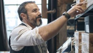 microsoft-guanti-intelligenti-realtà-virtuale-brevetto-sony-samsung-wearable