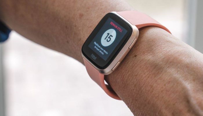 Fitbit e FibriCheck: arriva l'app di monitoraggio della salute cardiaca