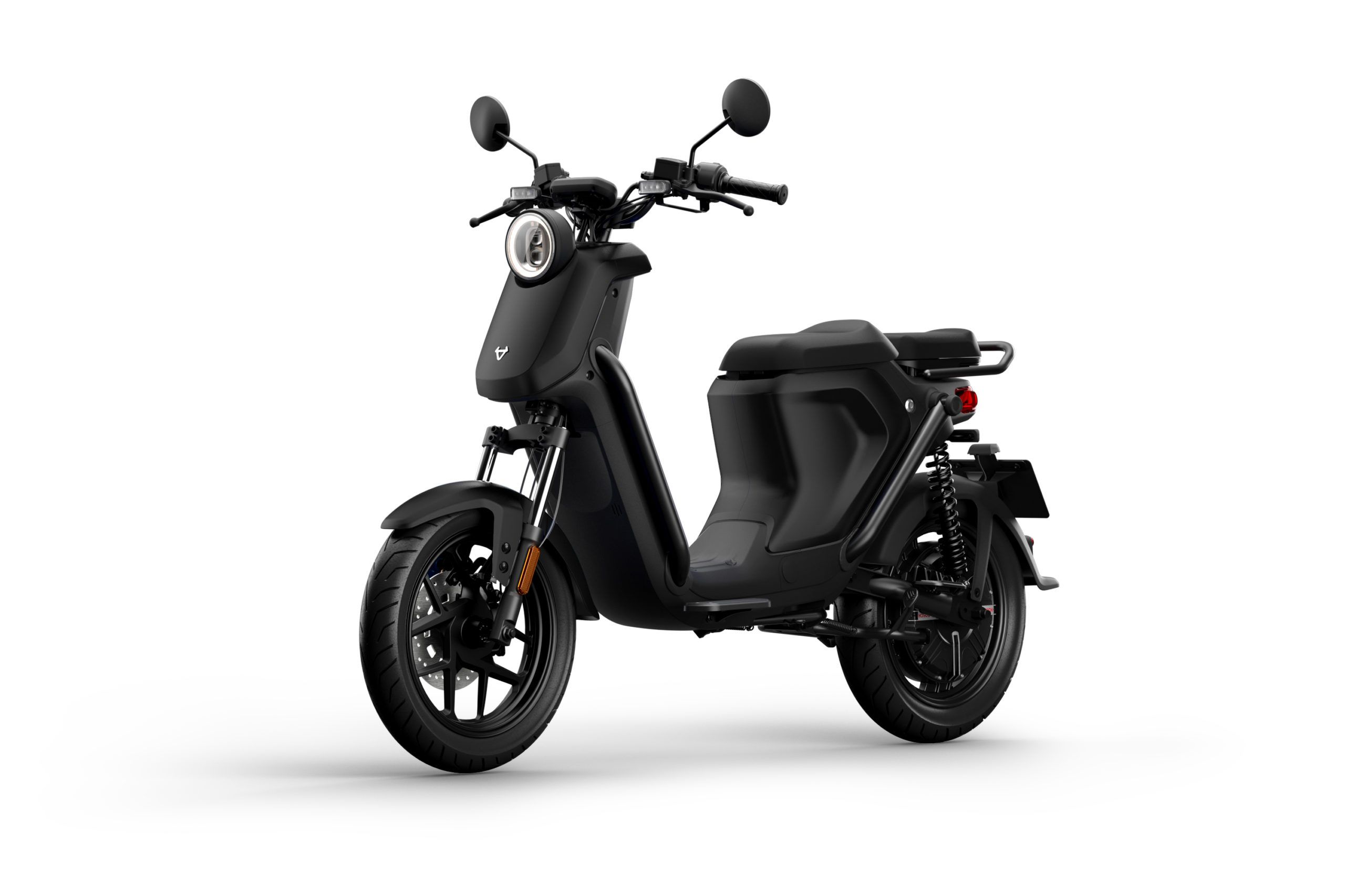 NIU UQi GT front 45 matte black