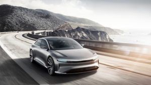 lucid air contro tesla