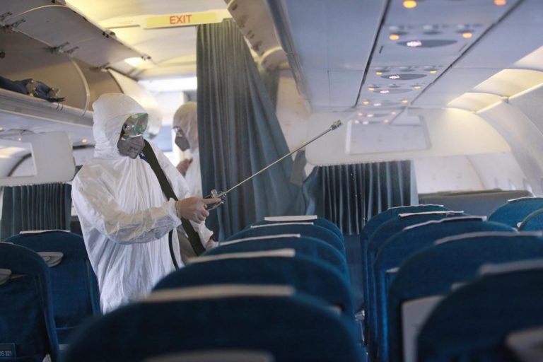 ryanair contro distanziamento coronavirus