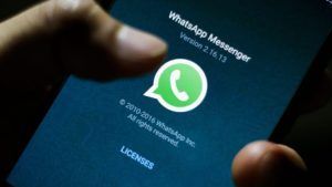 WhatsApp: il rischio di essere spiati ora è davvero altissimo