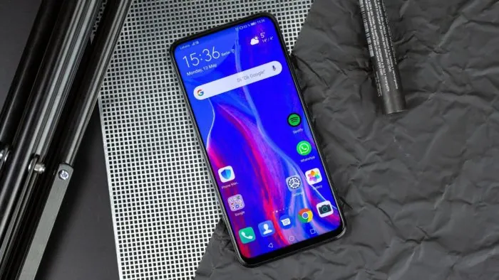 WindTre ha deciso di scontare Huawei P Smart Z fino al 10 maggio 2020