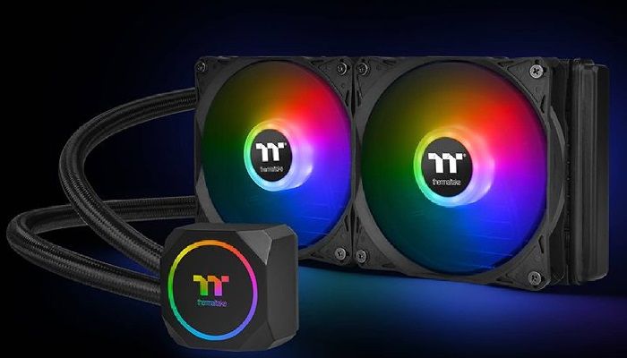 Thermaltake presenta due nuovi dissipatori a liquido per tutte le tasche