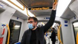 mezzi pubblici evitare il contagio