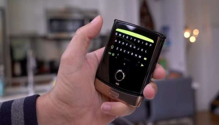 Motorola RAZR, arriva finalmente l’aggiornamento ad Android 10