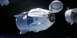 spaceX crew dragon simulatore di attracco