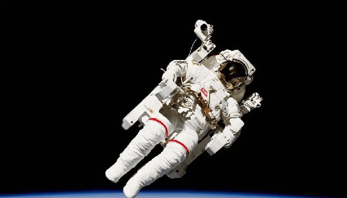 Toilette anche sulla Luna, la Nasa accetta suggerimenti