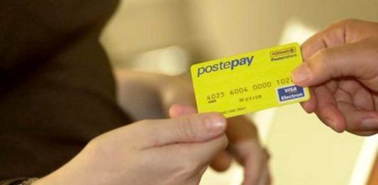 Postepay: arriva la truffa per tutti, il messaggio spaventa e ruba soldi
