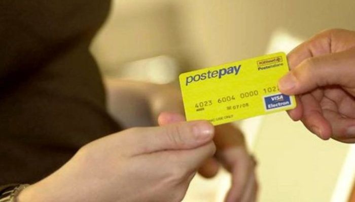 Postepay: arriva la truffa per tutti, il messaggio spaventa e ruba soldi