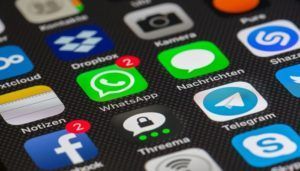 WhatsApp truffa soldi account