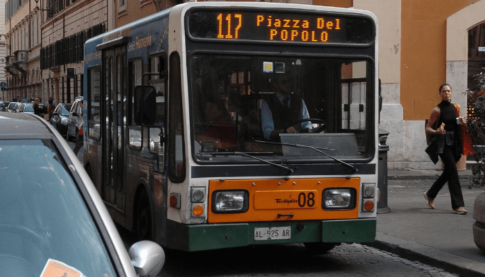 5g-futuro-romano-autobus