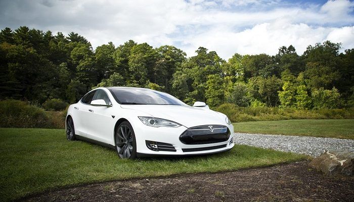 Tesla ex dipendente