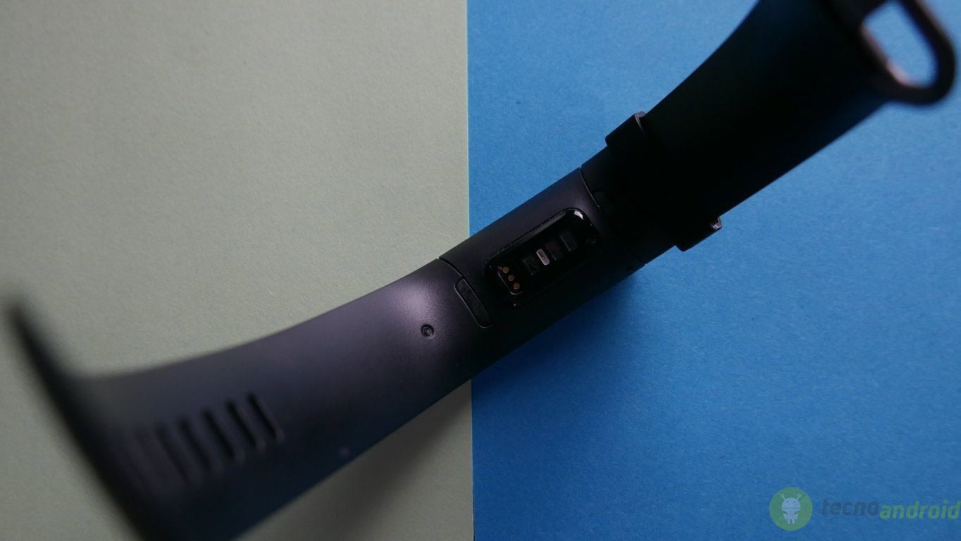 Fitbit Charge 4 (15)