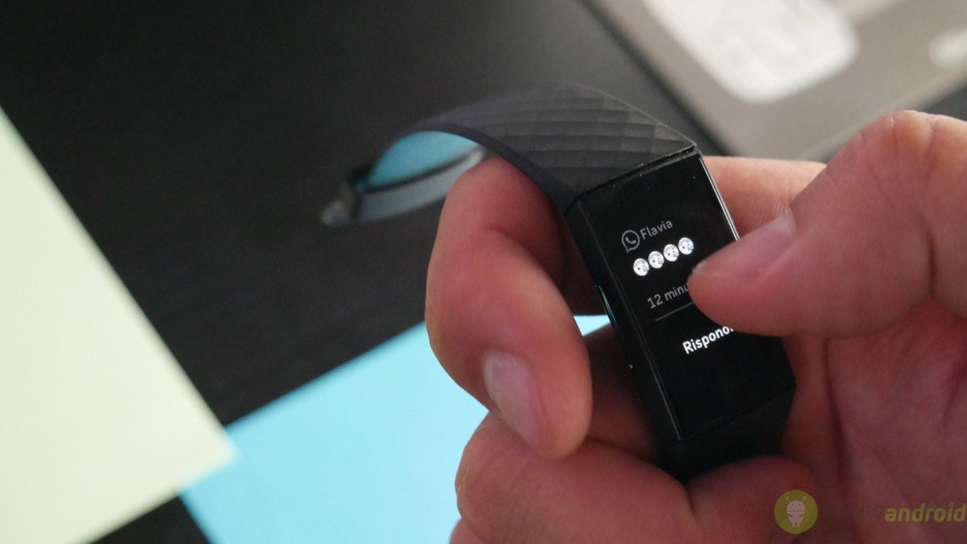 Fitbit Charge 4 (8)