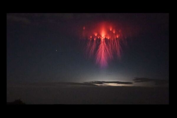Spettro Rosso fenomeno elettrico atmosferico Texas