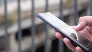 huawei-ban-usa-fingerprint-sblocco-impronte-digitali-schermo-funzione