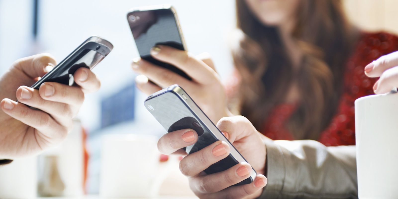 Smartphone minerali interni