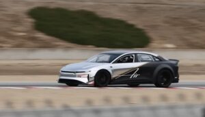 Lucid, Air, Tesla, Model S, Model S Plaid, Laguna Seca