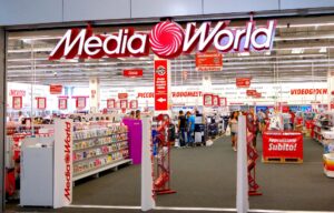 MediaWorld: Galaxy S20 e molti smartphone diventano low cost nel volantino