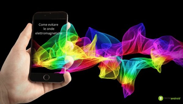 Smartphone: come proteggersi dalle onde elettromagnetiche