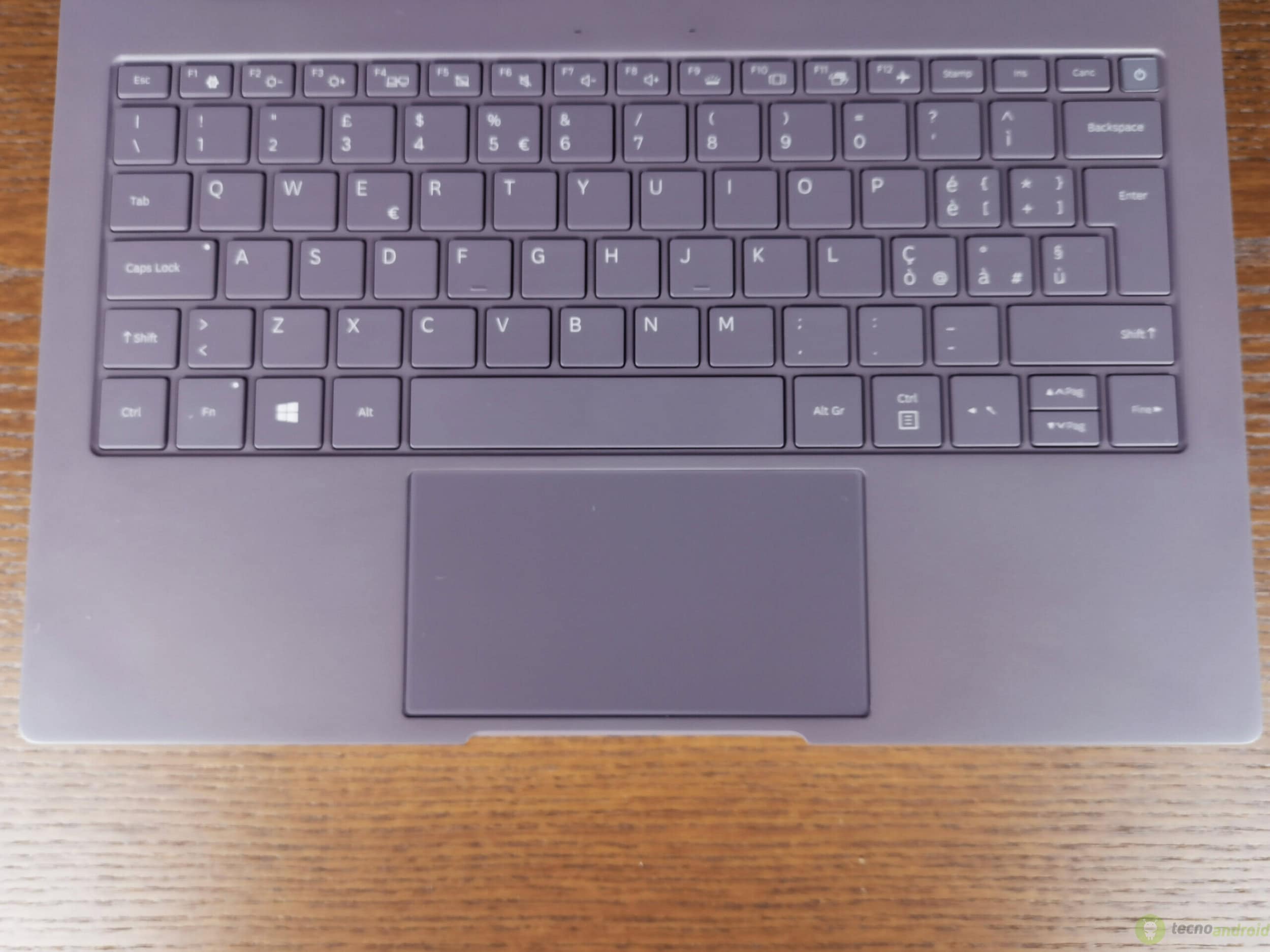 Galaxy Book s 10