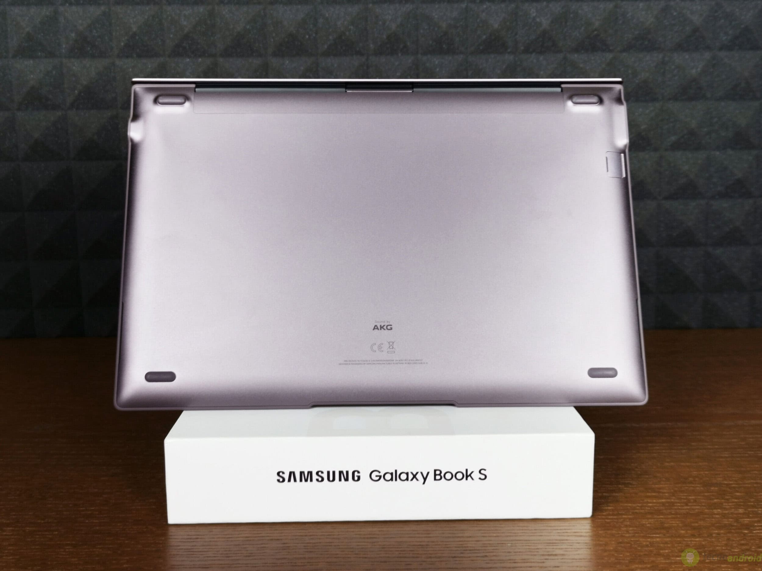 Galaxy Book s 4