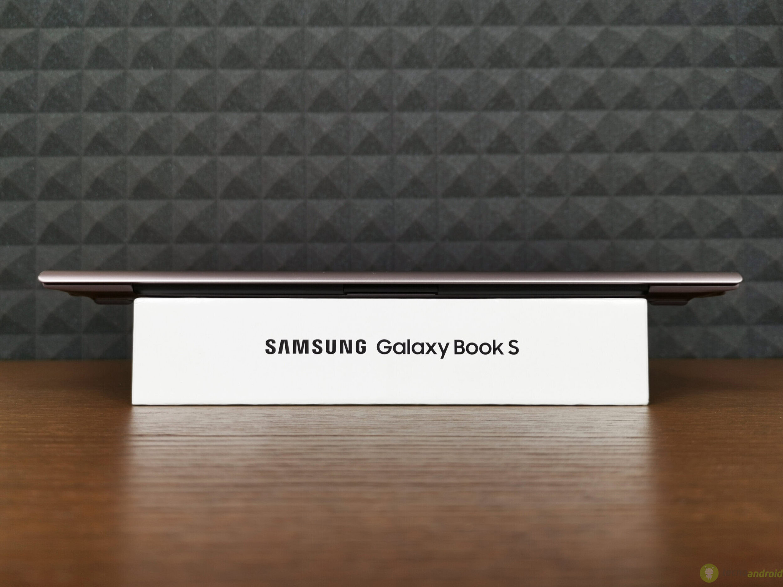 Galaxy Book s 8