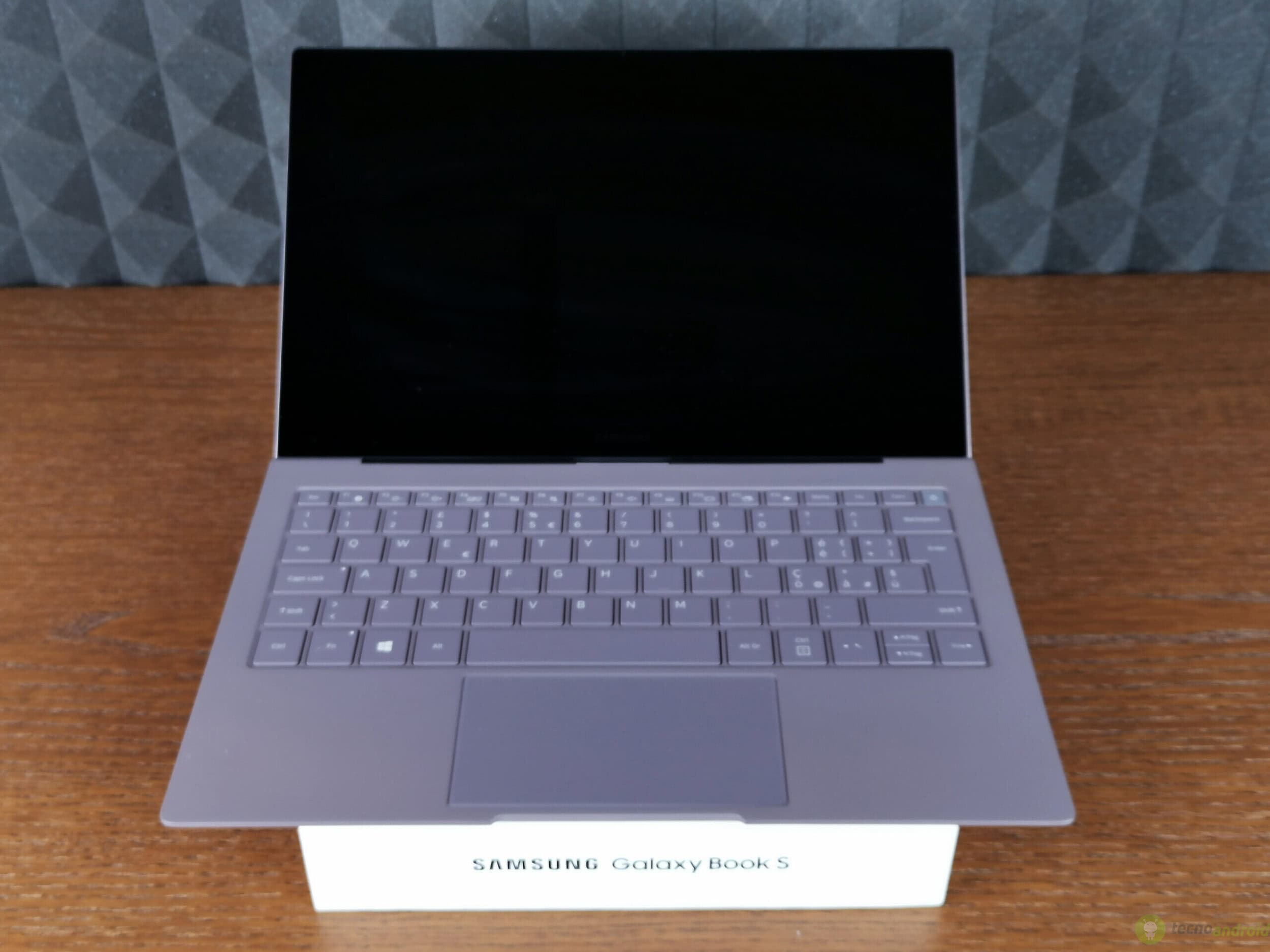 Galaxy Book s 9