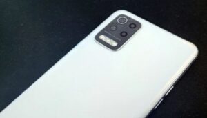 LG Q52