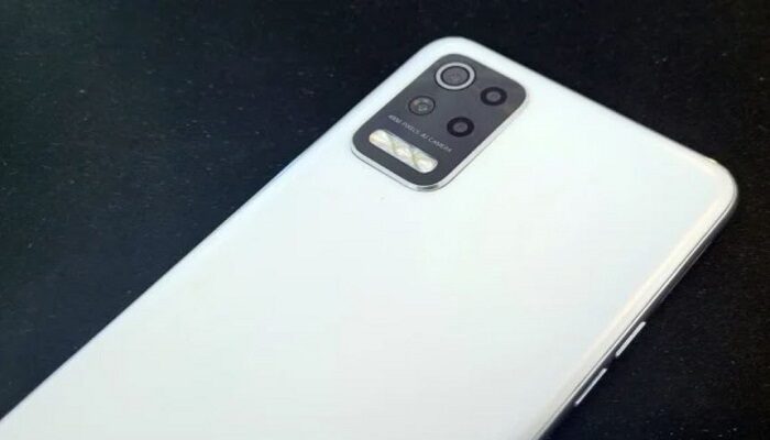 LG Q52