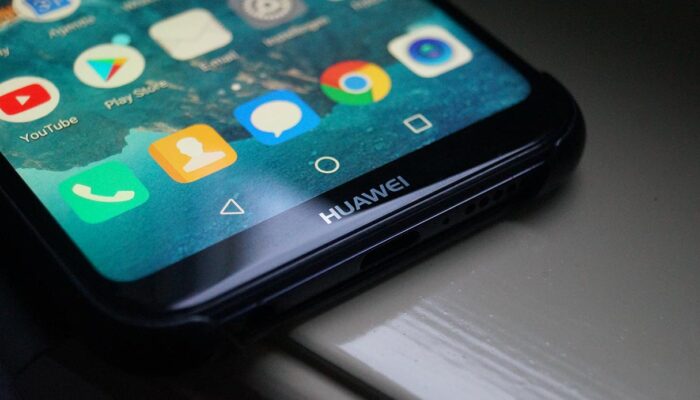 Huawei: la nuova EMUI 11 è disponibile per questi smartphone 