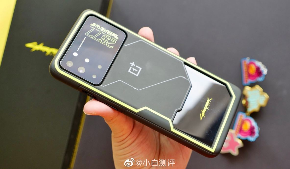 OnePlus-8T-Cyberpunk-2077-Edition-ufficiale-3