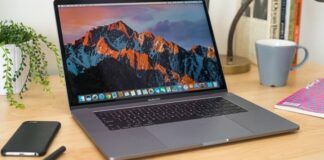 POrtatil-MacBook-Pro-en-un-escritorio-ssd-lento-modello-2018-2019-macbook-air-apple-m1-radeon-scheda