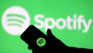 Spotify cybercriminali rubano i dati di accesso di 350 mila utenti