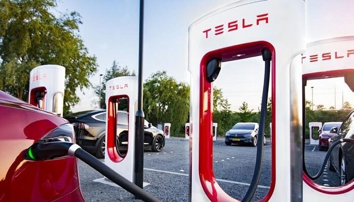 Tesla, Supercharger, Model S, Model 3, Model X, Model Y, Elon Musk