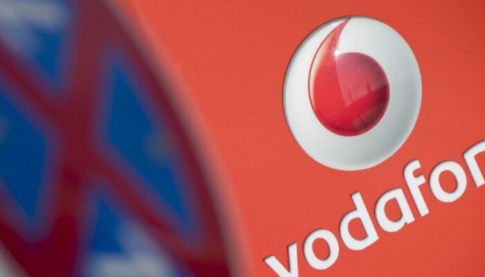 Vodafone offre fino a 100 giga con pochi euro mensili, ecco le promo 