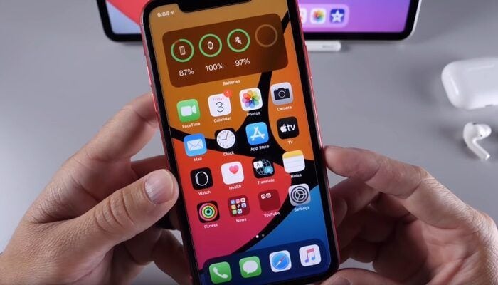ios-14-15-iphone-se-6s-plus-smartphone-widget-aggiornamento