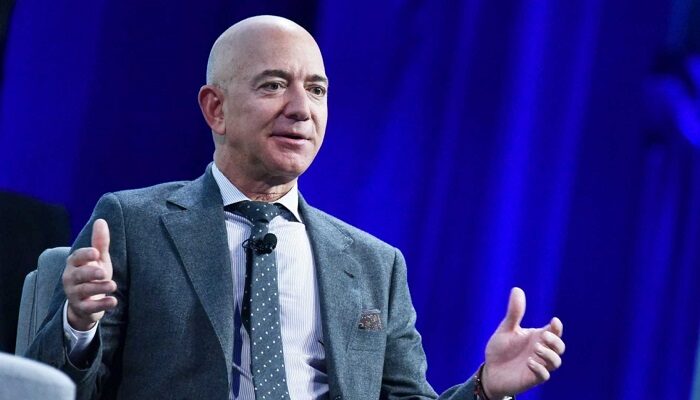 jeff-bezos-vende-azione-amazon-miliardi